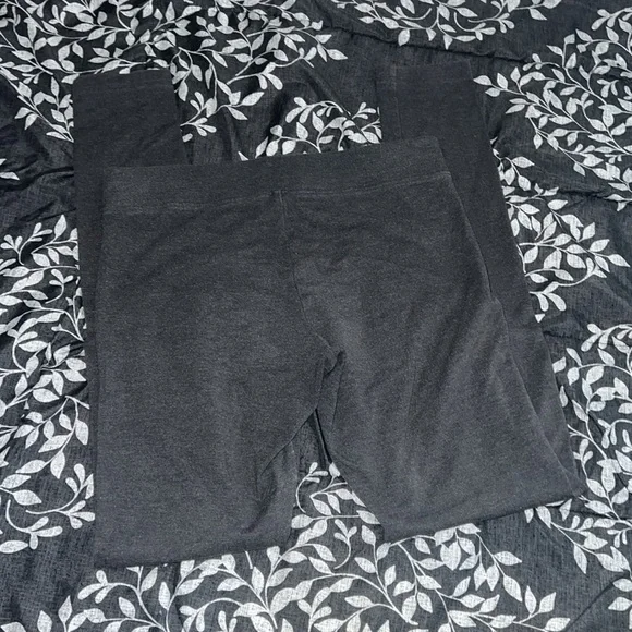 Aeropostale Gray Low rise Leggings - Picture 3 of 3